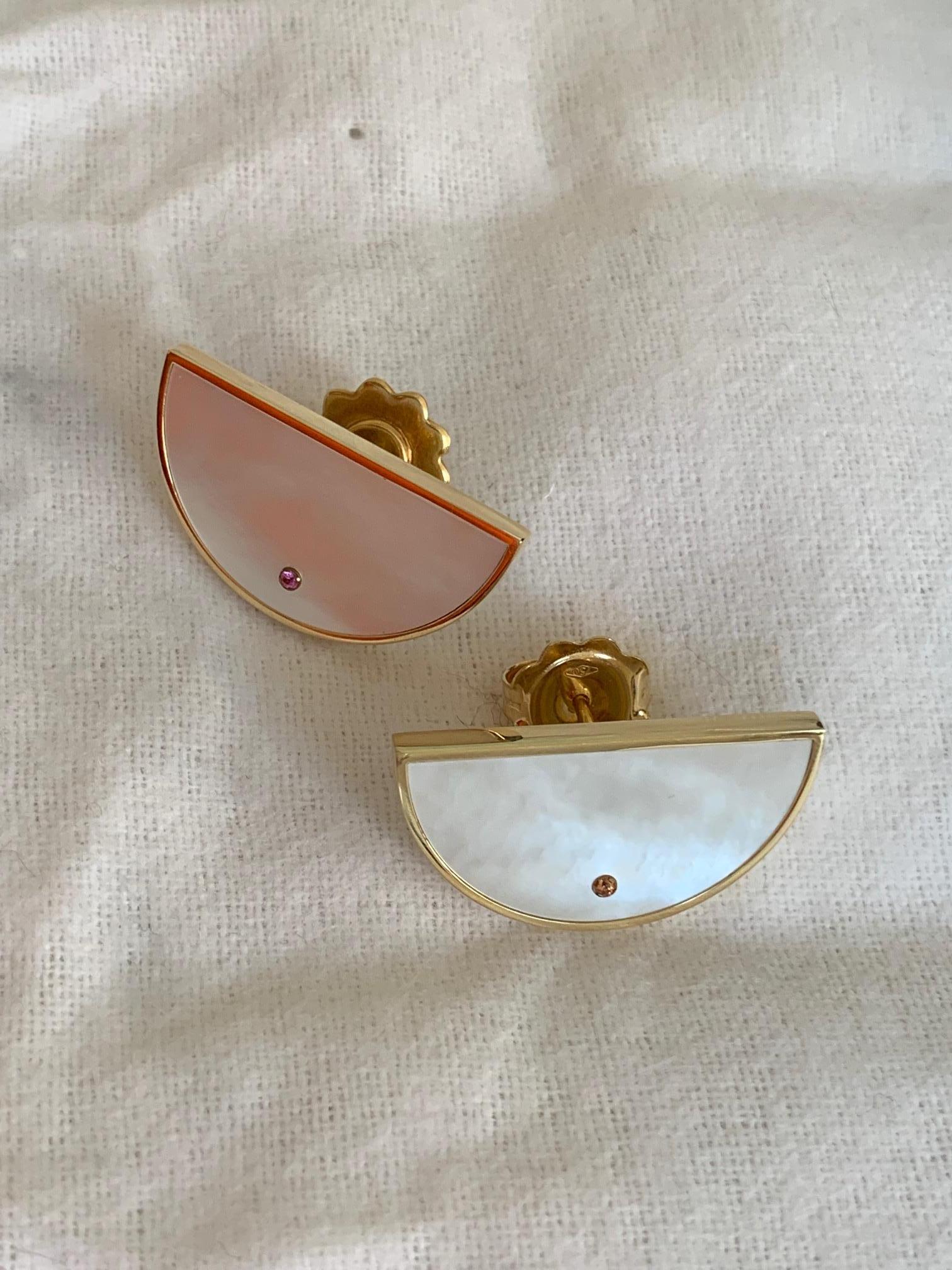 Women's or Men's 18 Karat Yellow Gold (5gr),  Mother of Pearl and sapphires Half moon Earrings For Sale