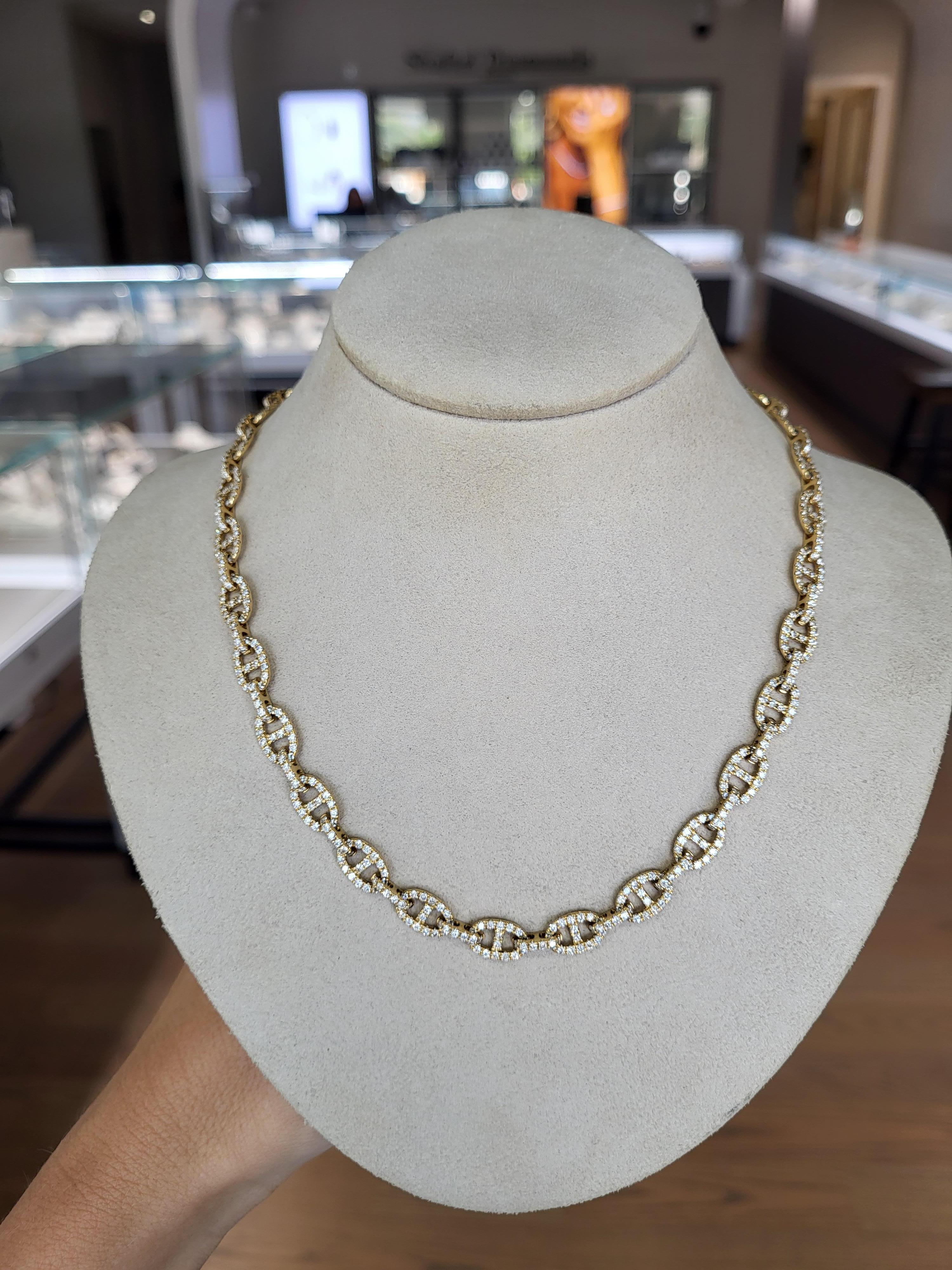 18 Karat Yellow Gold 6.22 Carat Total Weight Round Diamond Link Necklace For Sale 3