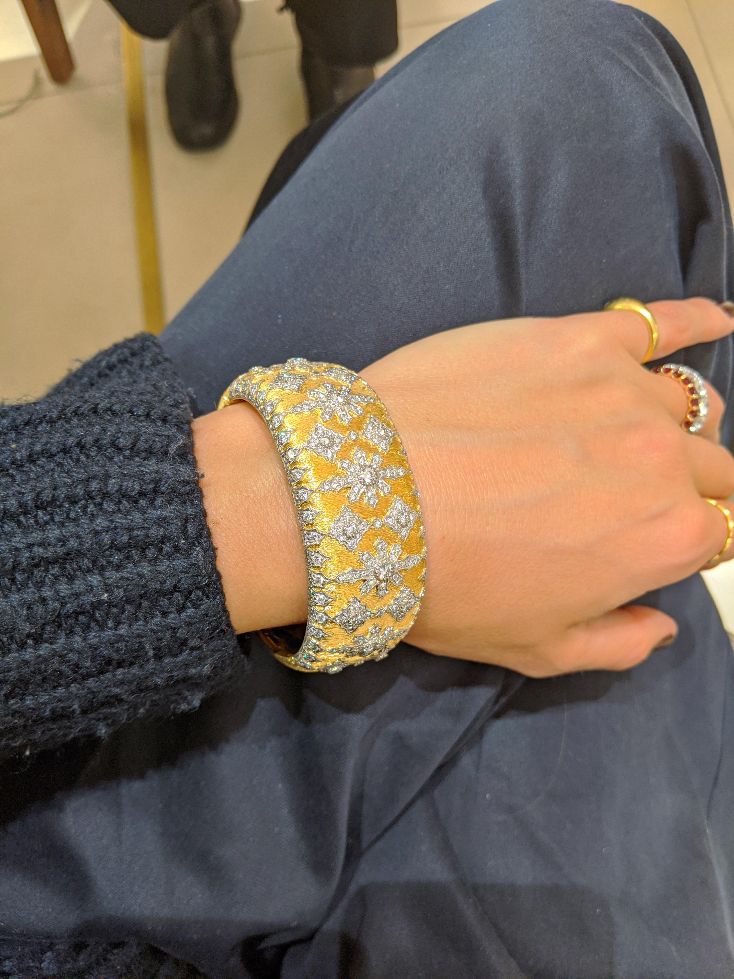 18 Karat Yellow Gold and 6.71 Carat Diamond Renaissance Style Cuff Bracelet 1