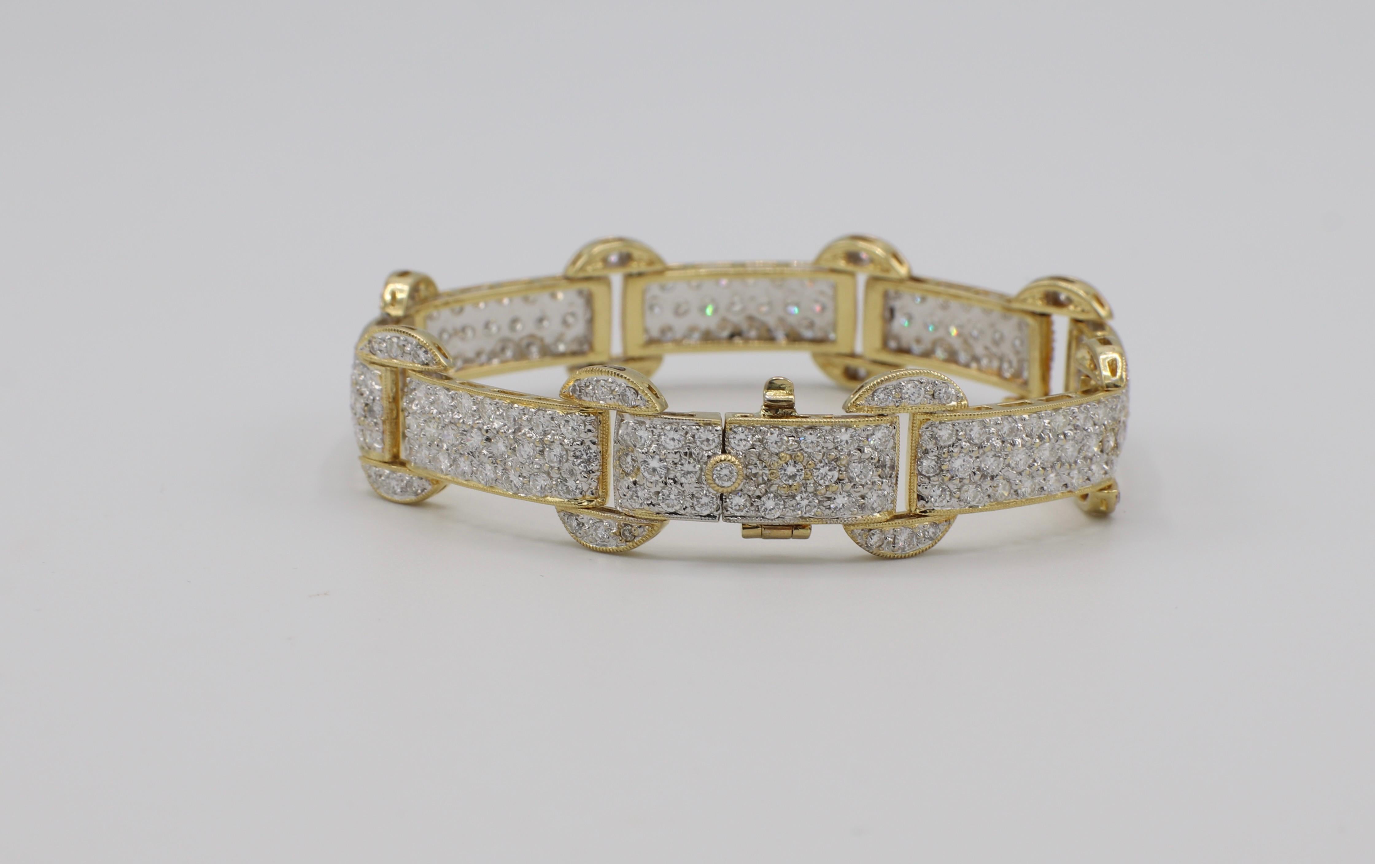 18 Karat Yellow Gold 7 Carat Pave Diamond Bracelet 6.75 Inches
Metal: 18k yellow gold
Weight: 25.11 grams
Diamonds: Approx. 7 CTW F-G VS 
Length: 6.75 inches
Width: 7.5 - 13.3MM
