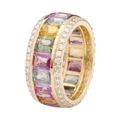 18 Karat Gelbgold 8,62 Karat Multi-Sapphire und Diamant Ewigkeitsring