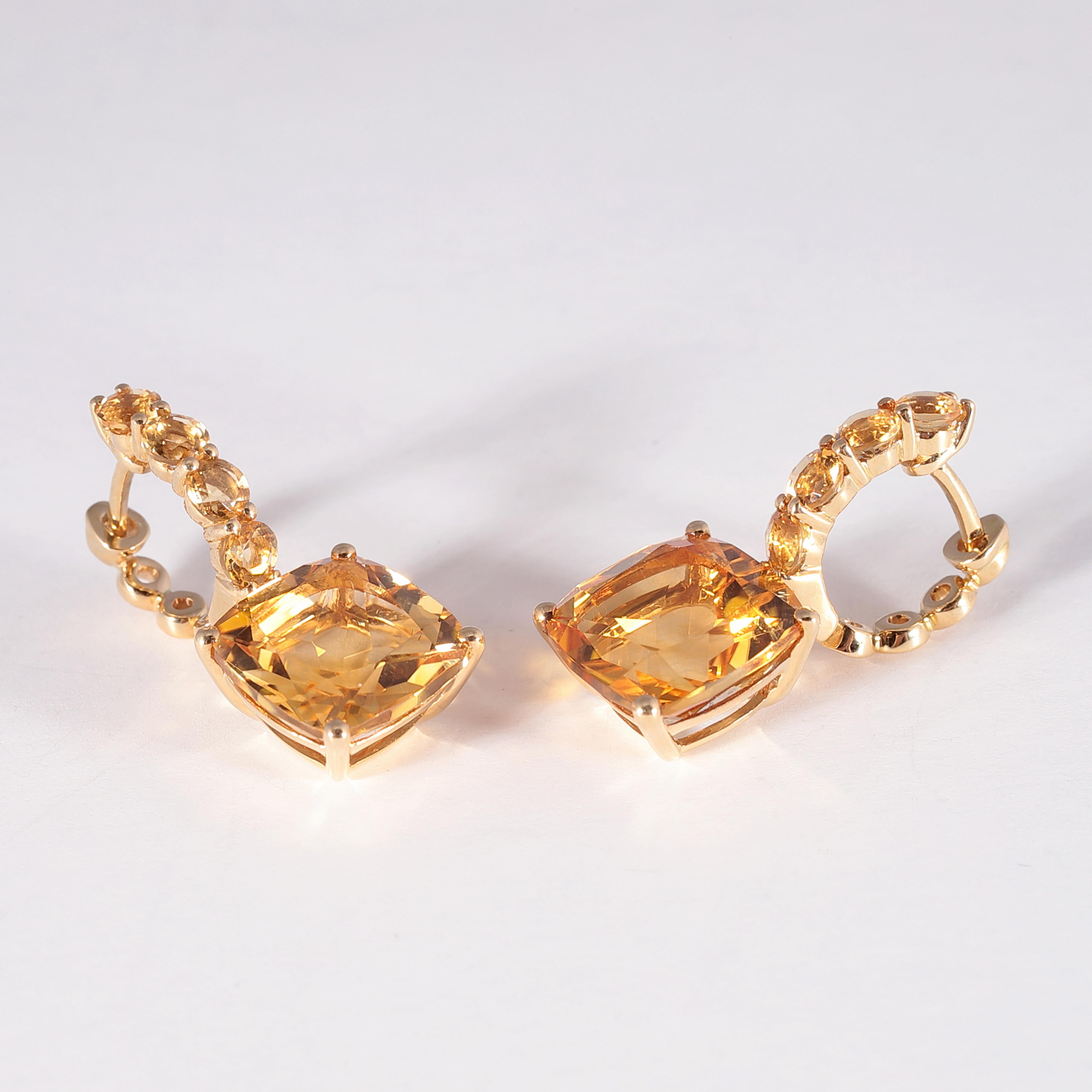 18 Karat Yellow Gold 9.10 Carat Citrine Earrings For Sale 4