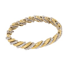18 Karat Yellow Gold 9.60 Cttw Diagonal Diamond Florentine Bracelet