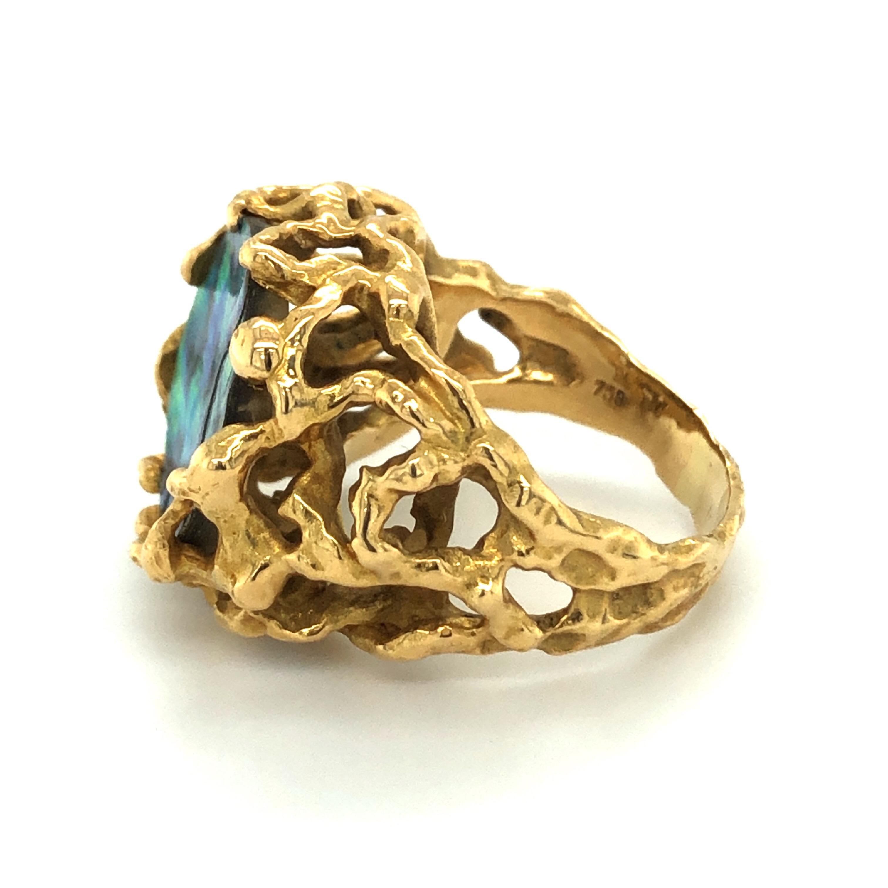 18 Karat Yellow Gold Abalone 1970s Ring by Gubelin In Good Condition In Zurich, CH