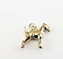 18 Karat Yellow Gold Airedale Dog Charm