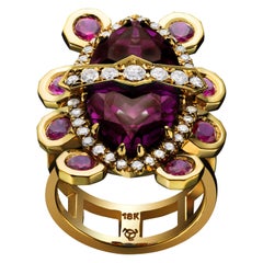 18 Karat Yellow Gold Alexandrite Rubies Diamonds Cocktail Ring Color Changing