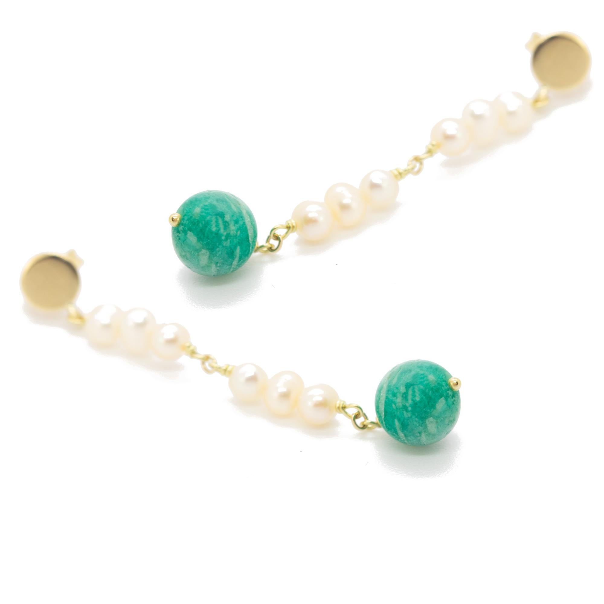 Orecchini moderni a catena con perle di amazzonite in oro giallo 18 carati Intini Jewels In condizioni Nuovo in vendita a Milano, IT