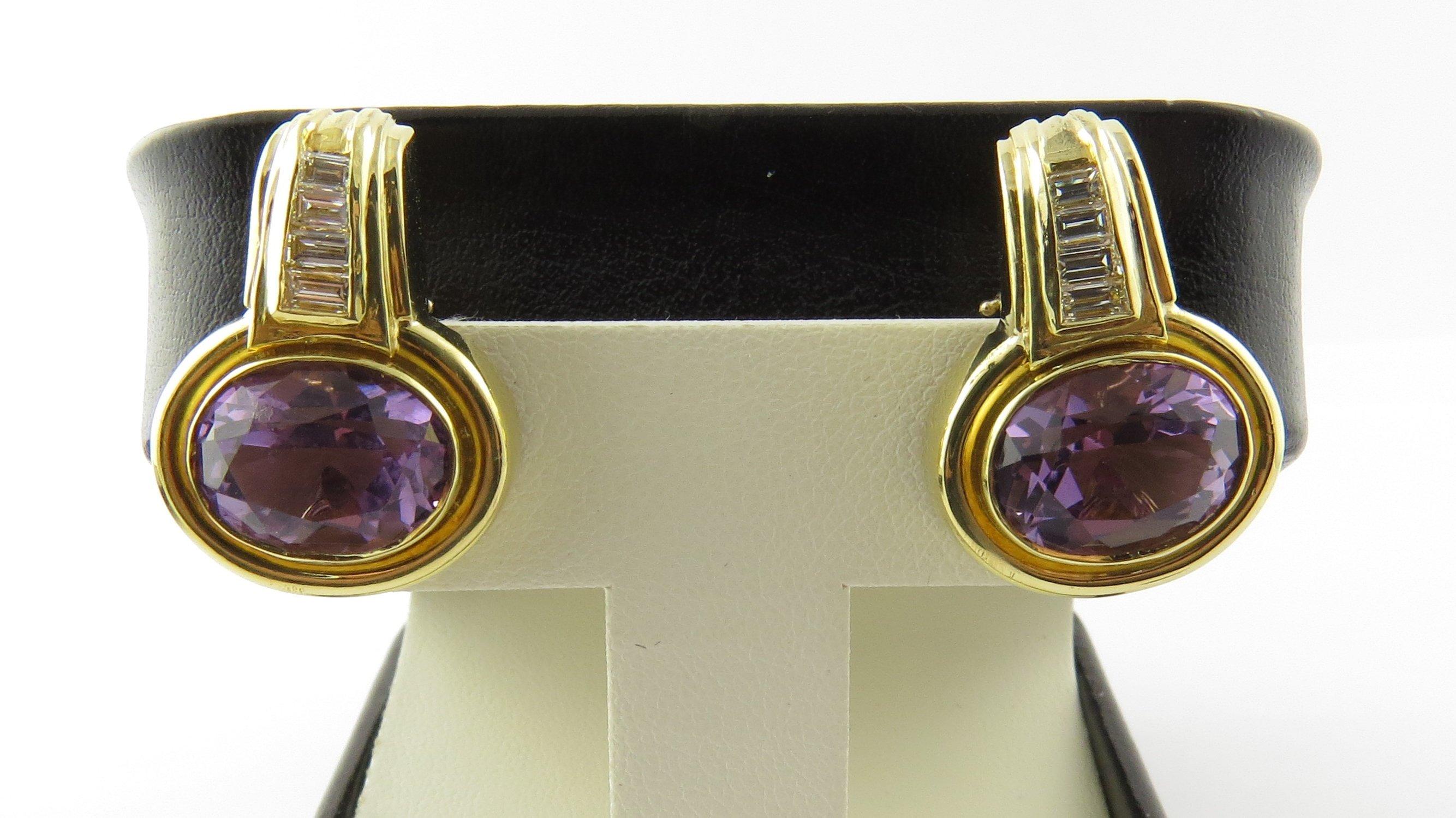 18 Karat Yellow Gold Amethyst and Diamond Earrings In Good Condition For Sale In Washington Depot, CT