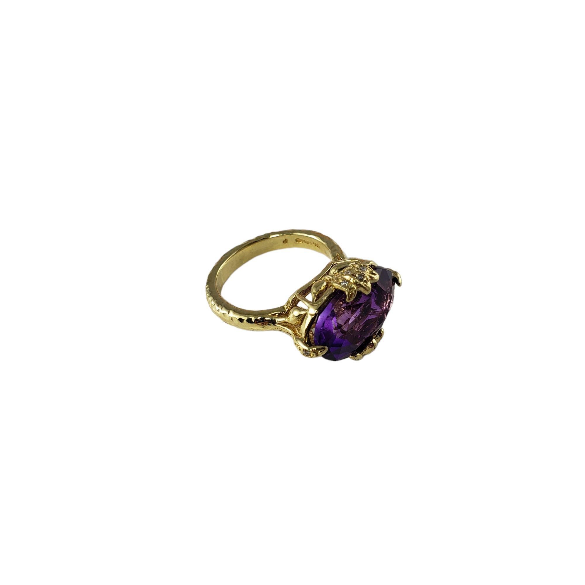 18 Karat Yellow Gold Amethyst and Diamond Ring #13751 In Good Condition For Sale In Washington Depot, CT