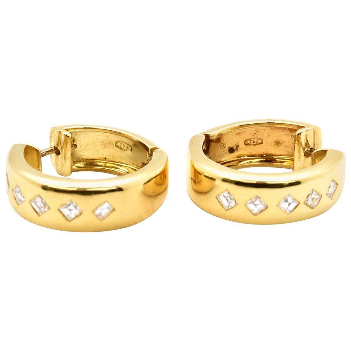 18 Karat Yellow Gold and 0.50 Carat Princess Diamond Hoop Earrings
