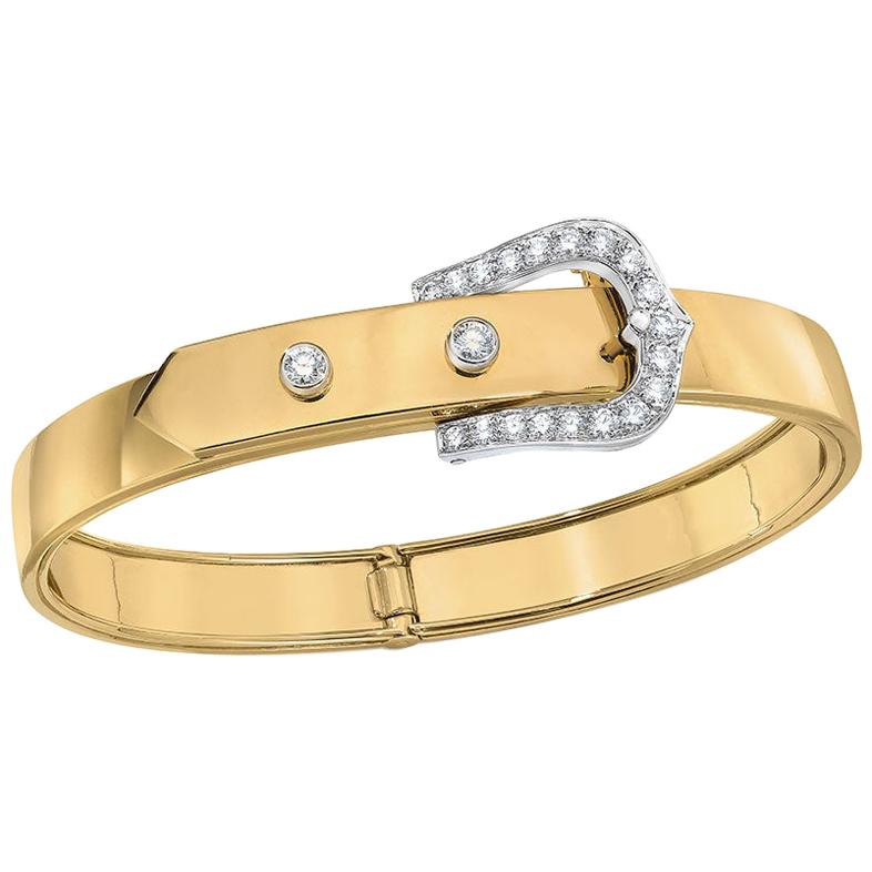 Bracelet jonc à boucle en or jaune 18 carats et diamants 0,66 carat en vente