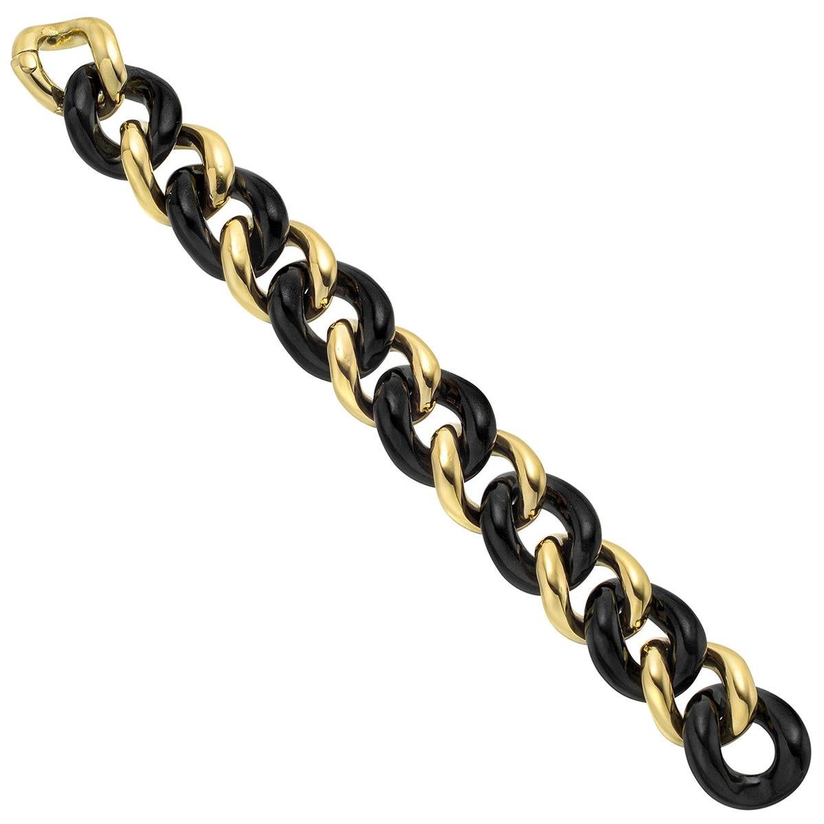 18 Karat Yellow Gold and Black Ceramic Curb-Link Bracelet For Sale