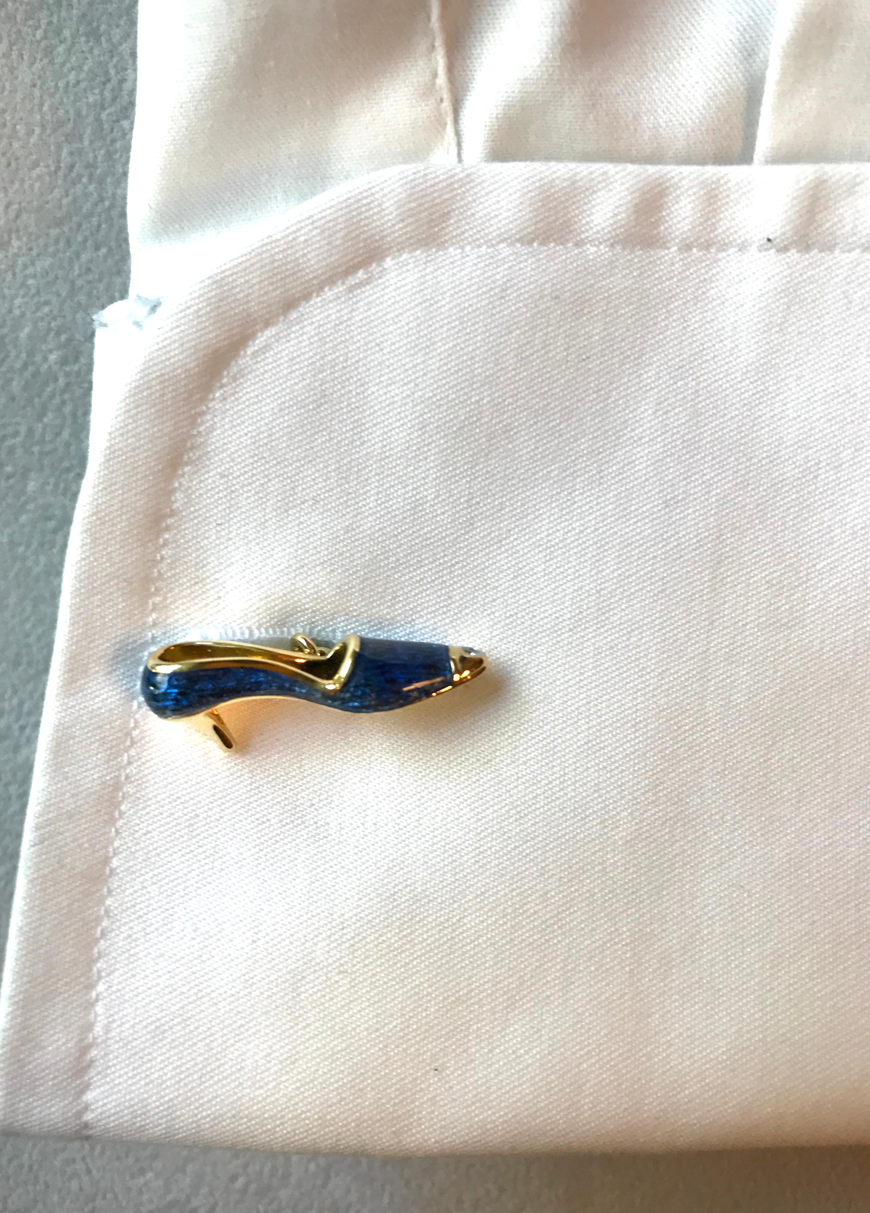 18 Karat Yellow Gold and Blue Enamel Shoes Cufflinks In New Condition For Sale In Milano, IT