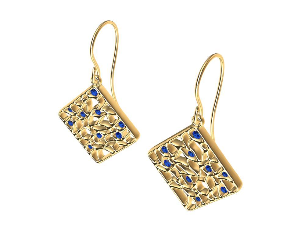 Contemporary 18 Karat Yellow Gold and Blue Sapphires Seaweed Dangle Earrings For Sale