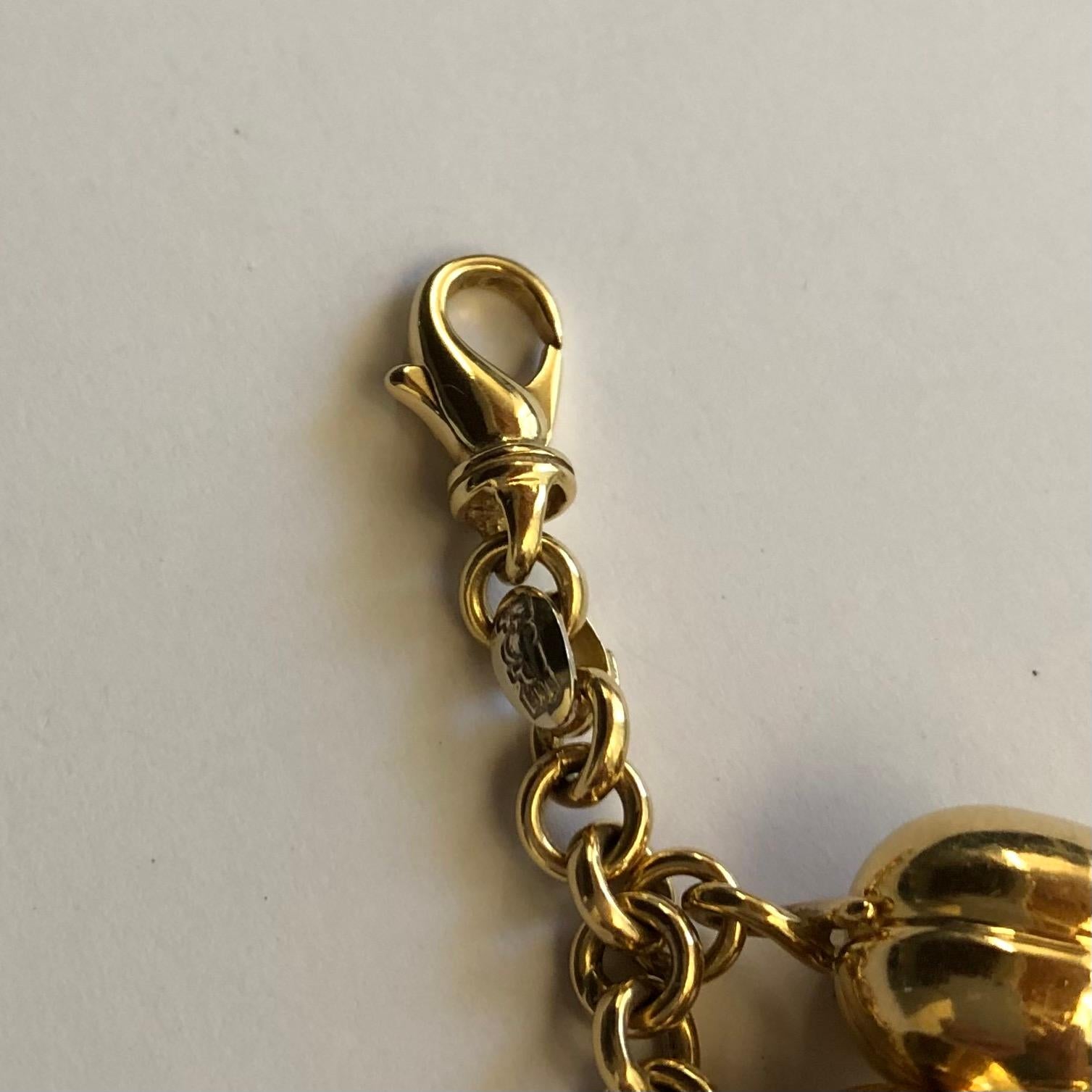 Cabochon Sapphires and 18 Karat Yellow Gold Fope Bracelet 1