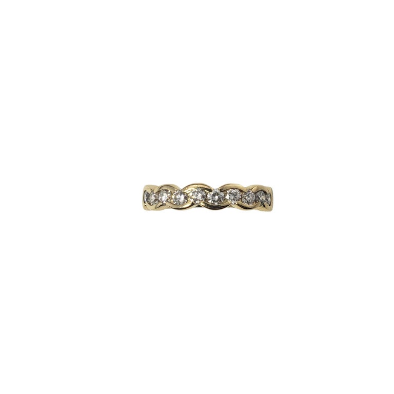 18 Karat Yellow Gold and Diamond Band Ring For Sale at 1stDibs