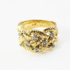 18 Karat Yellow Gold and Diamond Band Ring