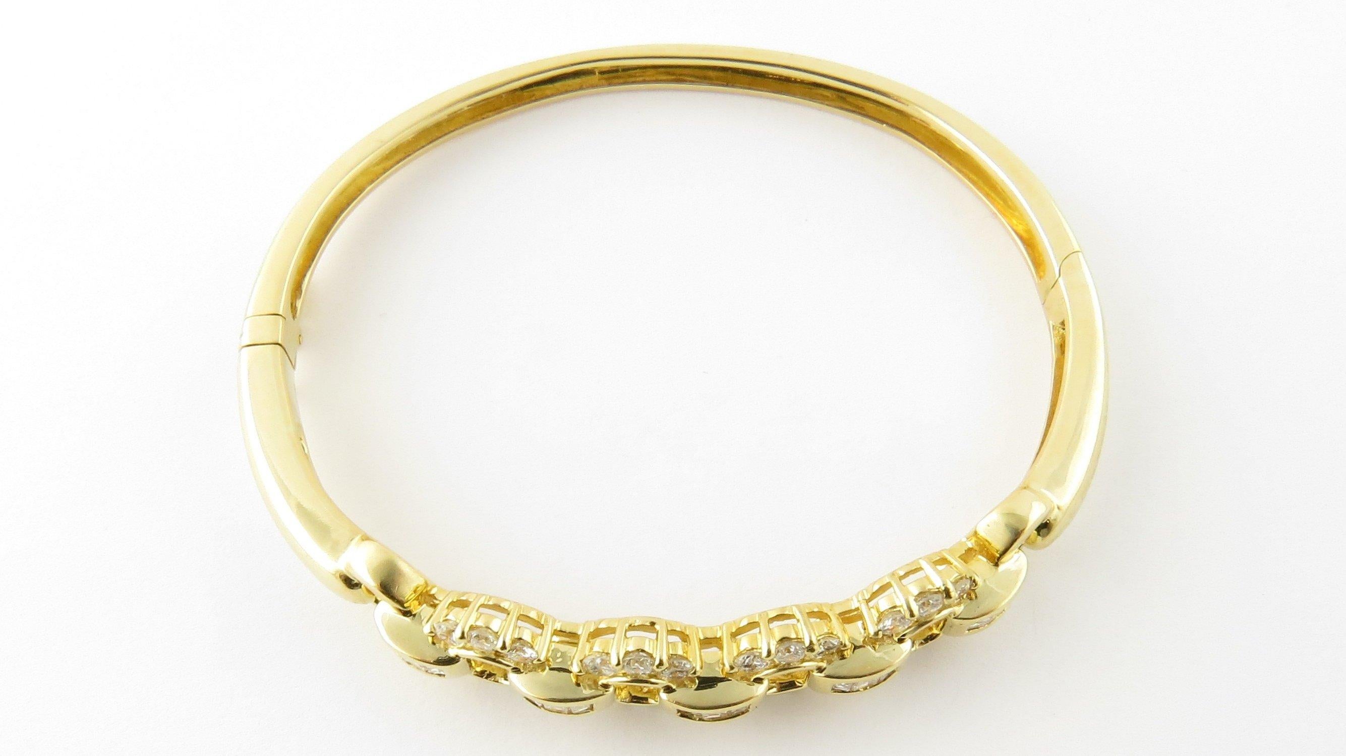 18 Karat Yellow Gold and Diamond Bangle Bracelet 3