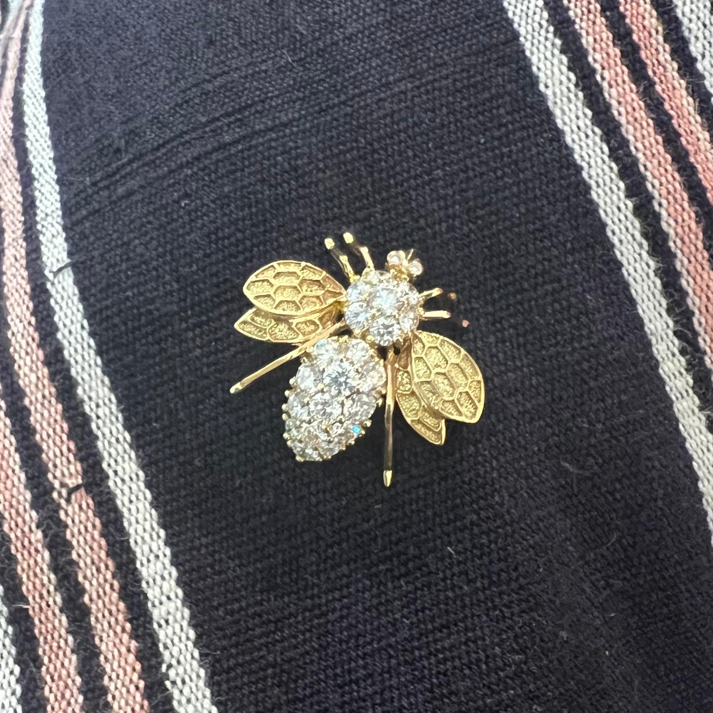 18 Karat Gelbgold und Diamant Bienen-Anhänger/Brosche im Angebot 5