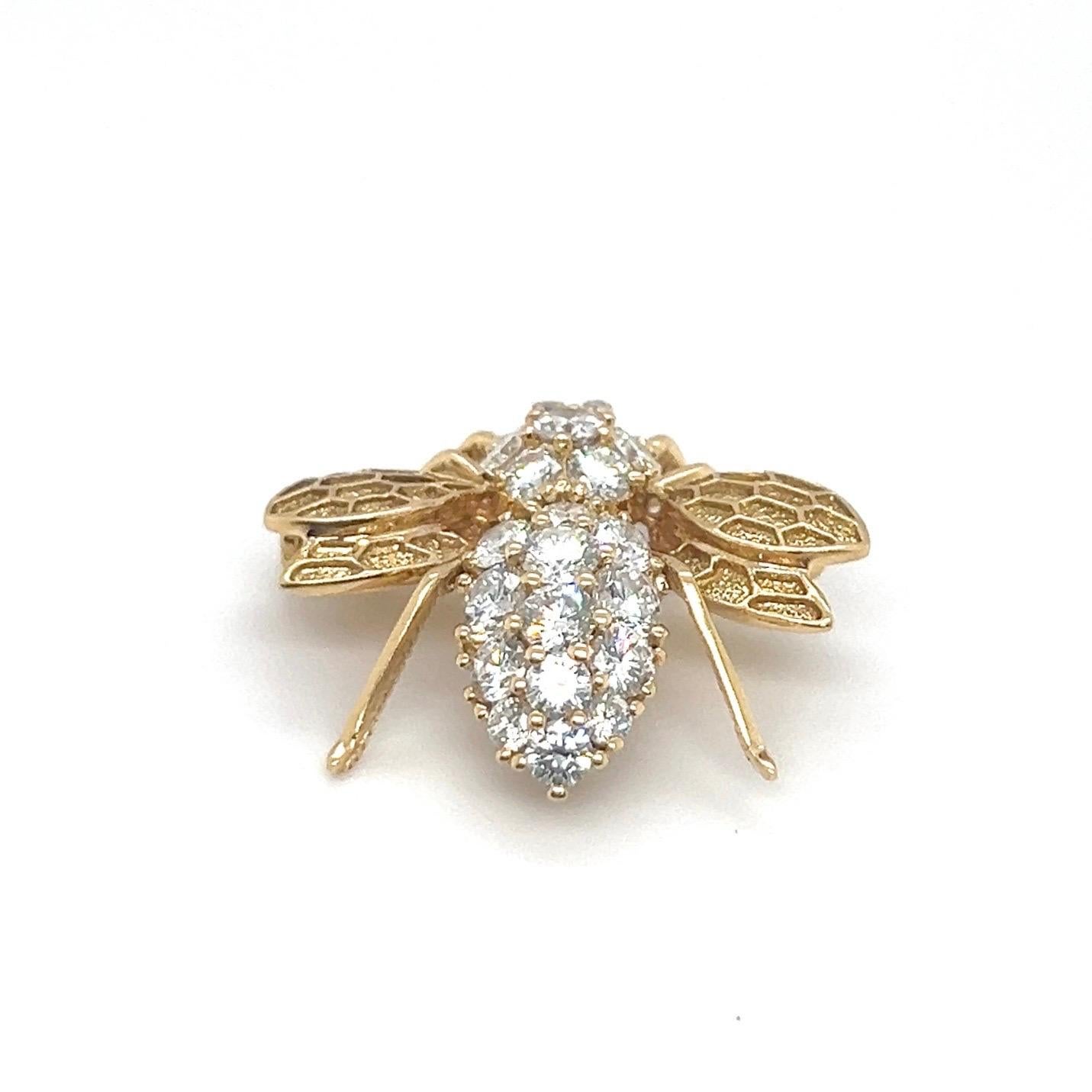 18 Karat Gelbgold und Diamant Bienen-Anhänger/Brosche (Moderne) im Angebot
