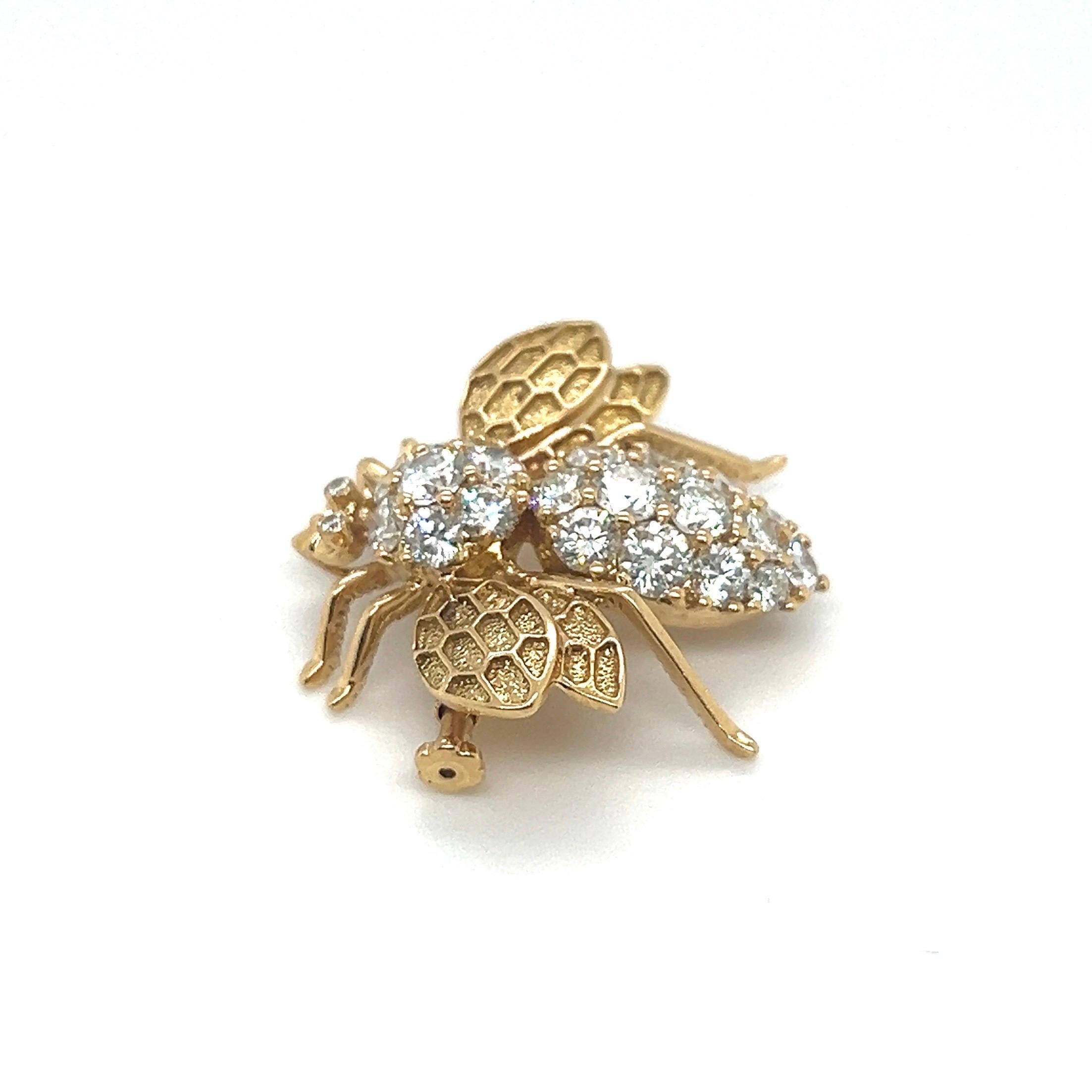 18 Karat Gelbgold und Diamant Bienen-Anhänger/Brosche im Angebot 1