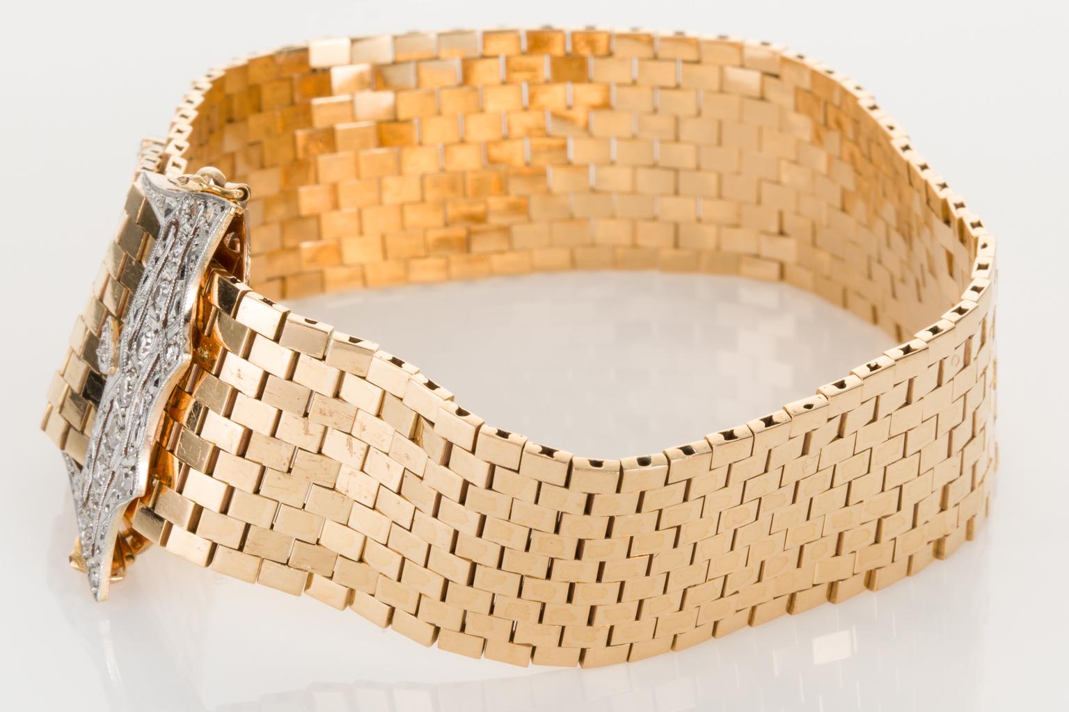 A gorgeous design that dates back to the 1960's and 70's, this fabulously stylish belt bracelet is ultra cool. The brickwork gold design makes it so wearable as it sits flat. It just moulds to the shape of your arm and feels like silk, bracelets are