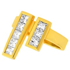 FARBOD 18 Karat Yellow Gold and Diamond Cocktail Ring "Princess"