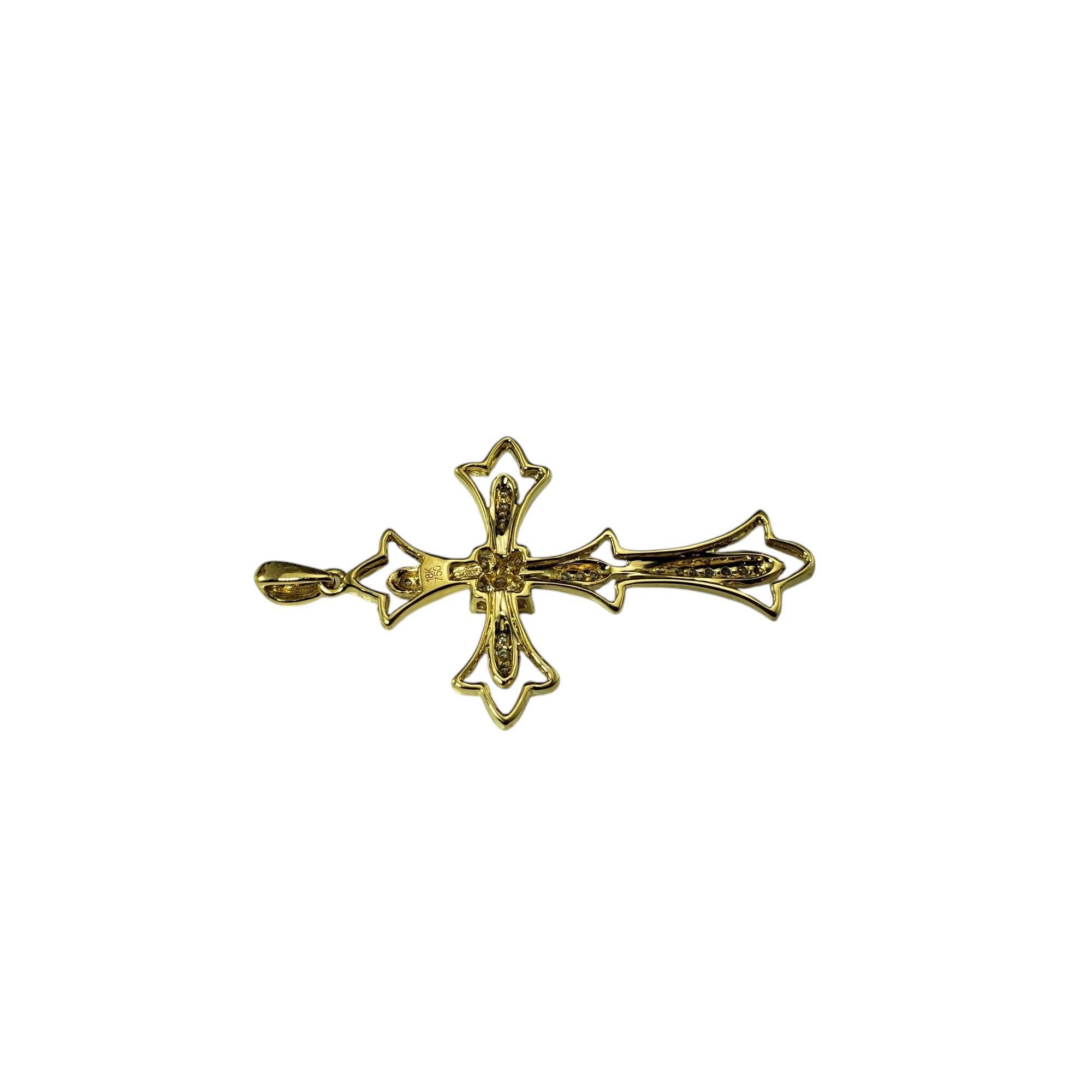 Colgante de oro amarillo de 18 quilates y cruz de diamantes #20505 en Bueno estado para la venta en Washington Depot, CT