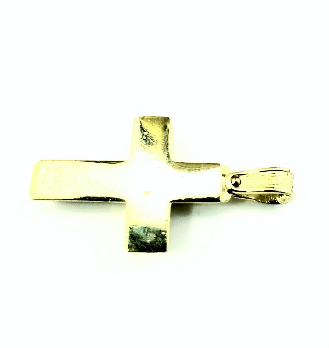 18 Karat Yellow Gold and Diamond Cross Pendant In Good Condition In Washington Depot, CT