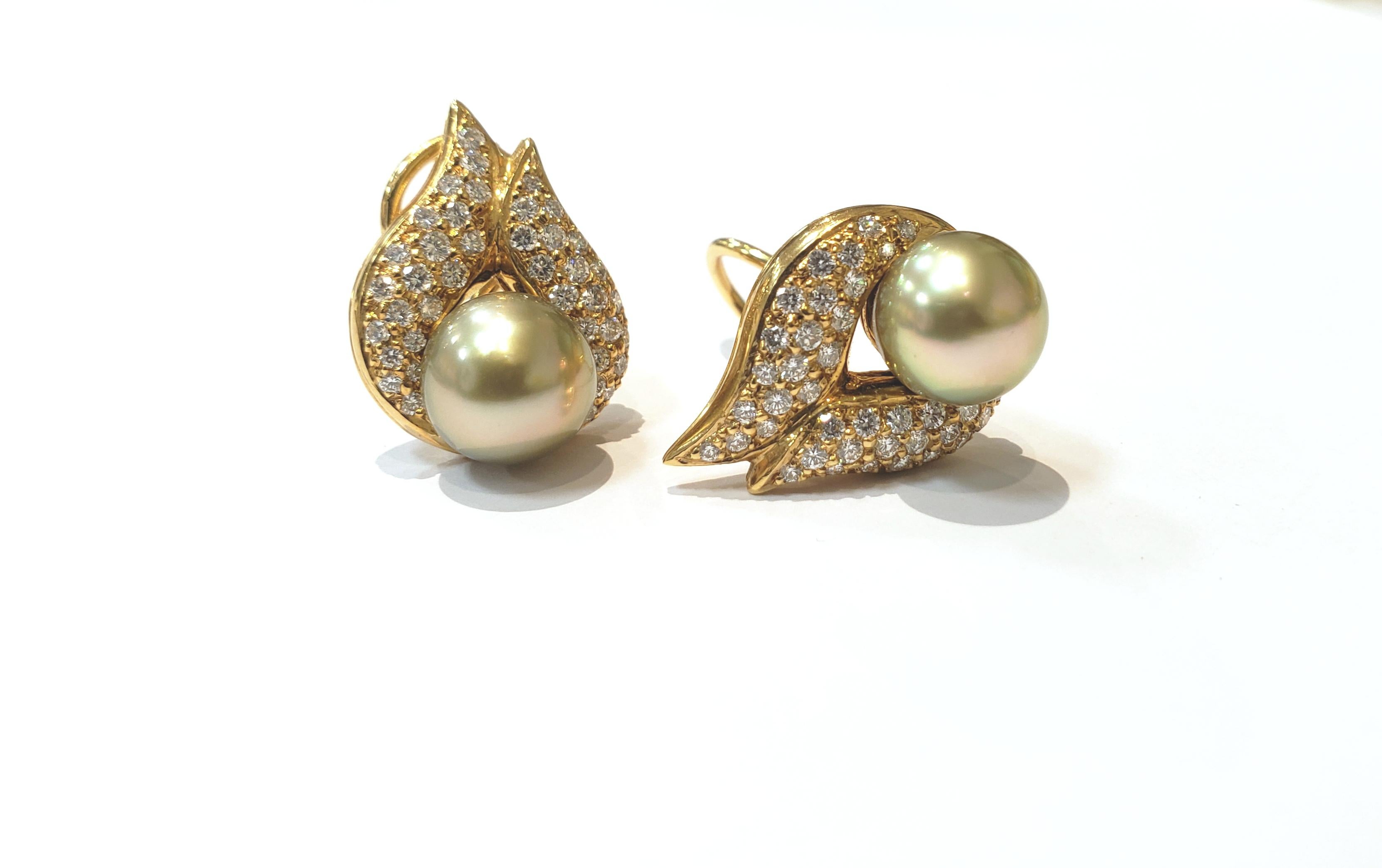 Women's 18 Karat Yellow Gold and Diamond Earrings with Pistachio Pearls by Gumuchian For Sale