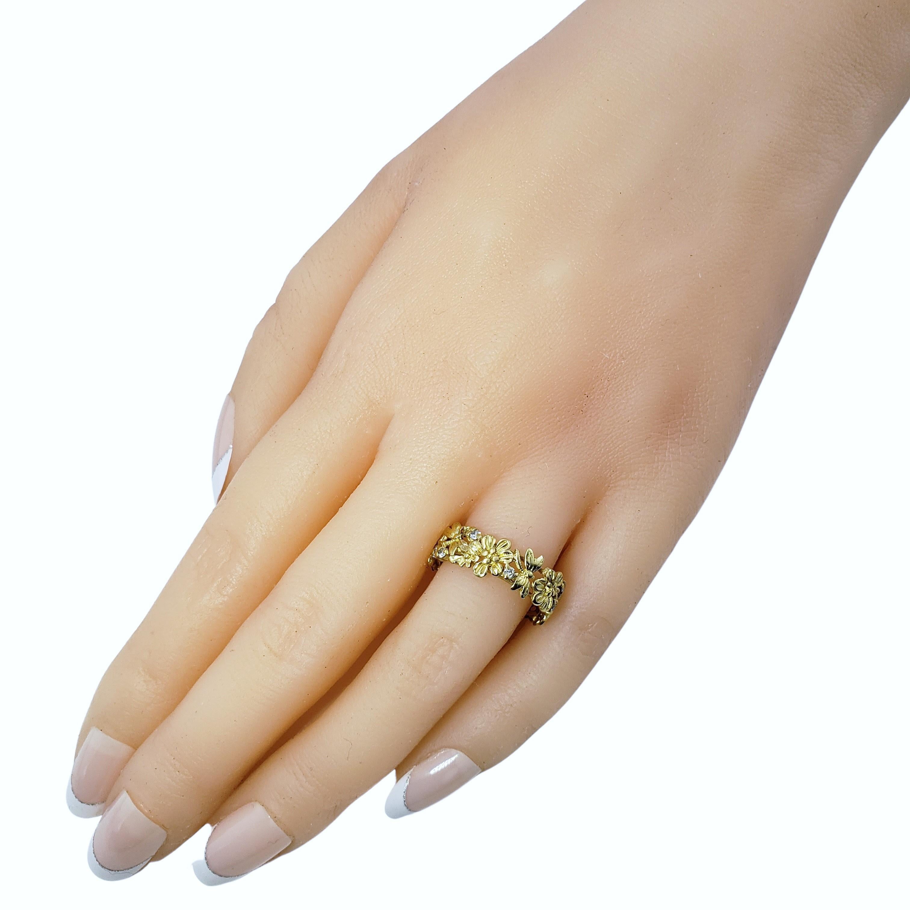 18 Karat Yellow Gold and Diamond Floral Band Ring 2