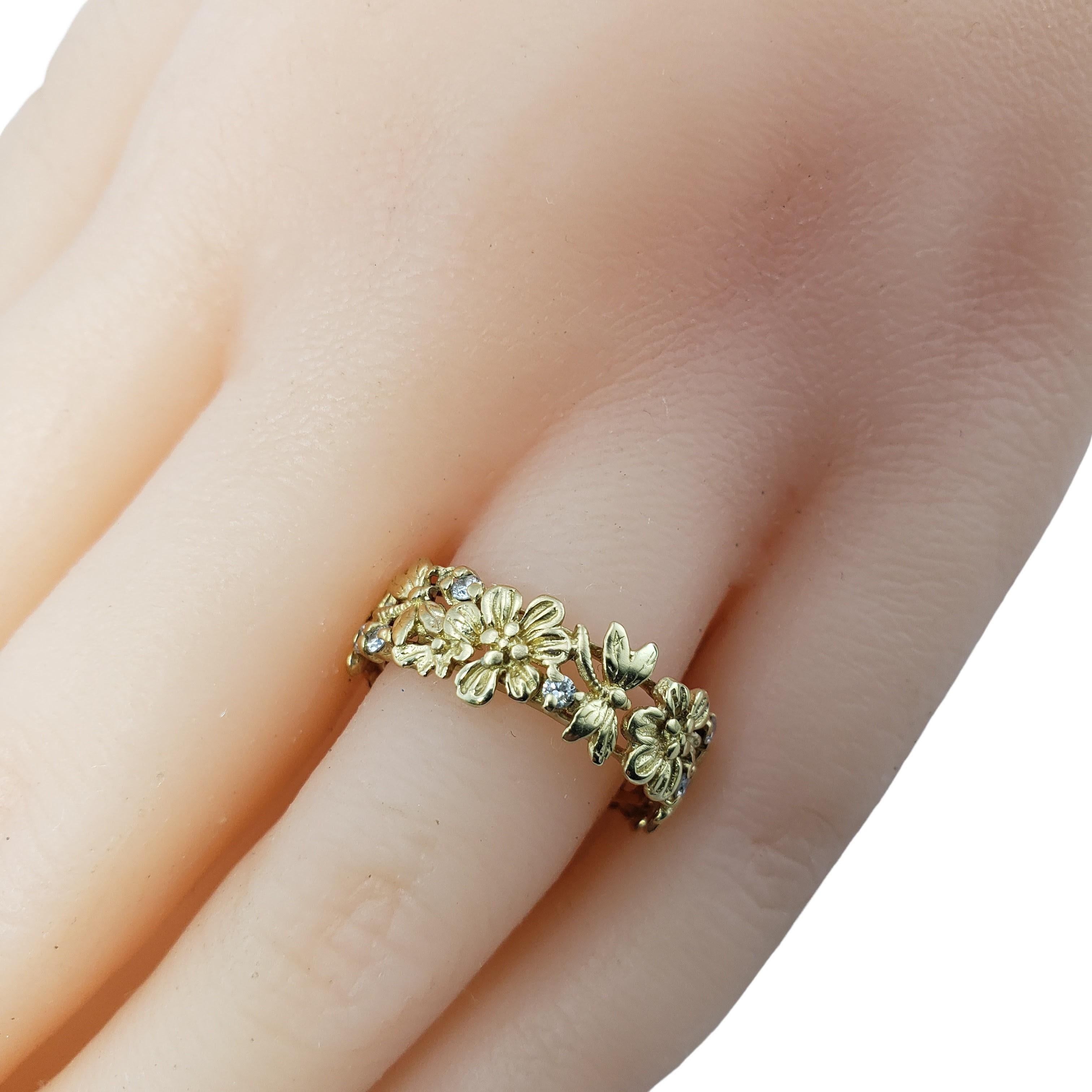18 Karat Yellow Gold and Diamond Floral Band Ring 3