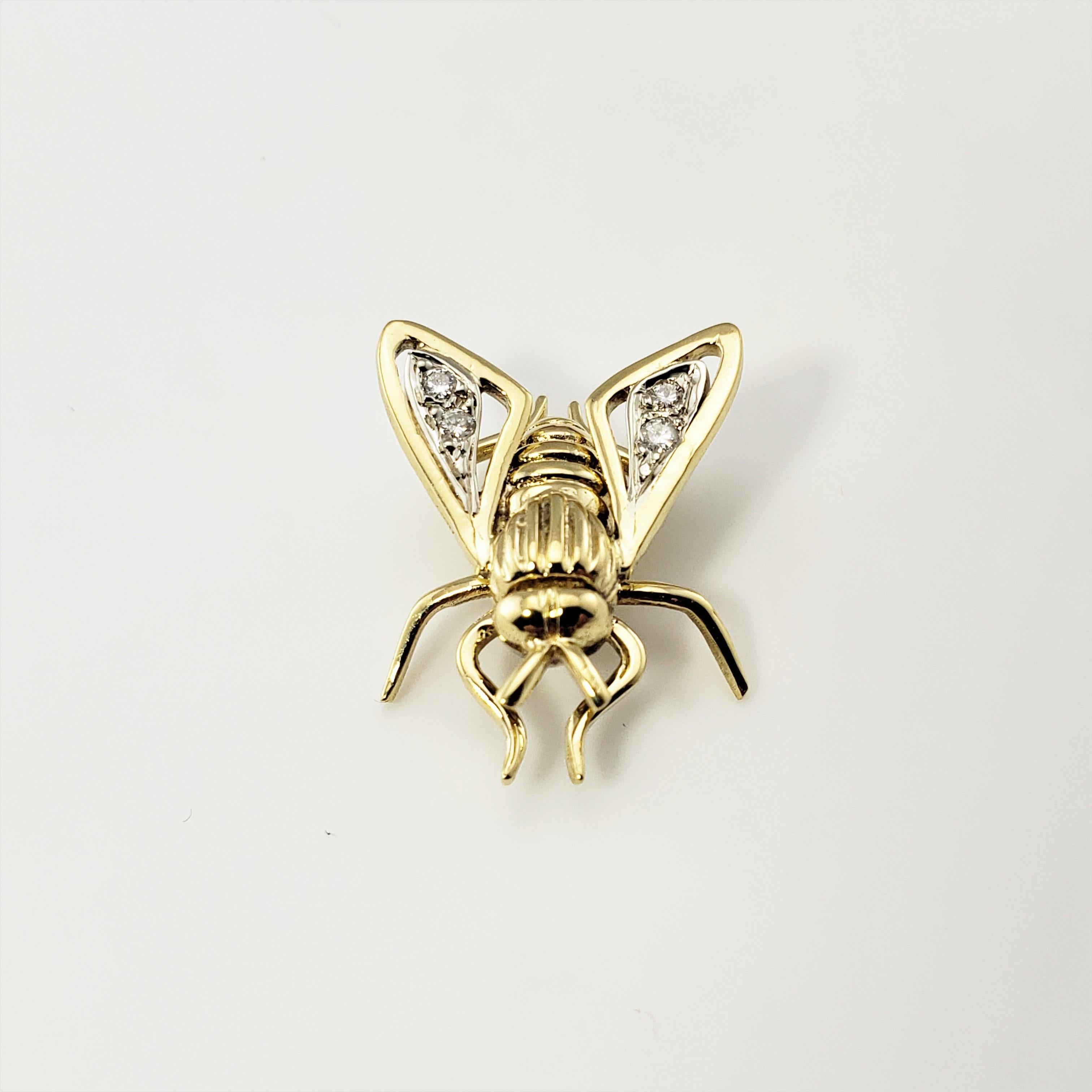 18 Karat Yellow Gold and Diamond Fly Pin/Brooch In Good Condition In Washington Depot, CT
