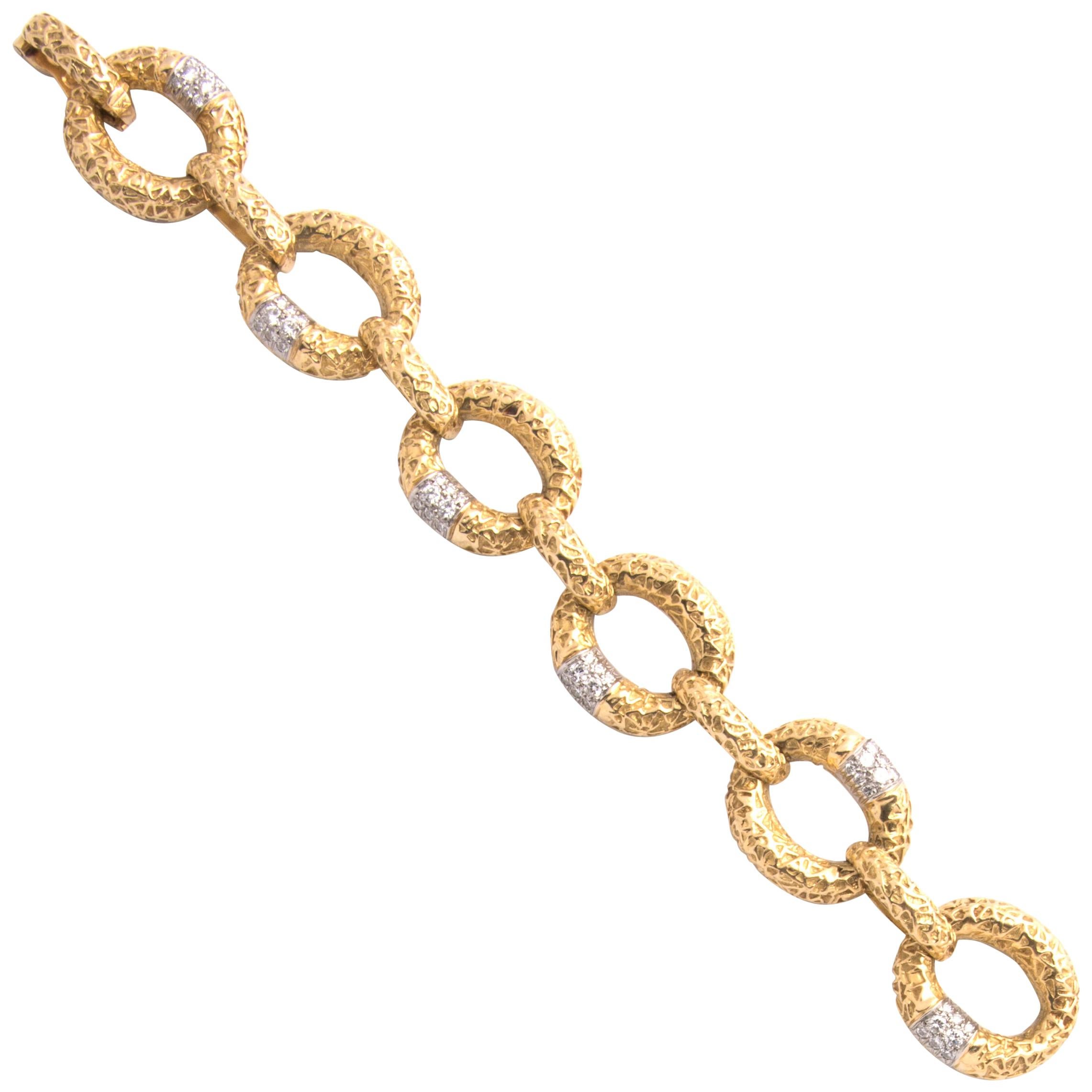 18 Karat Yellow Gold and Diamond Link Bracelet by Van Cleef & Arpels For Sale