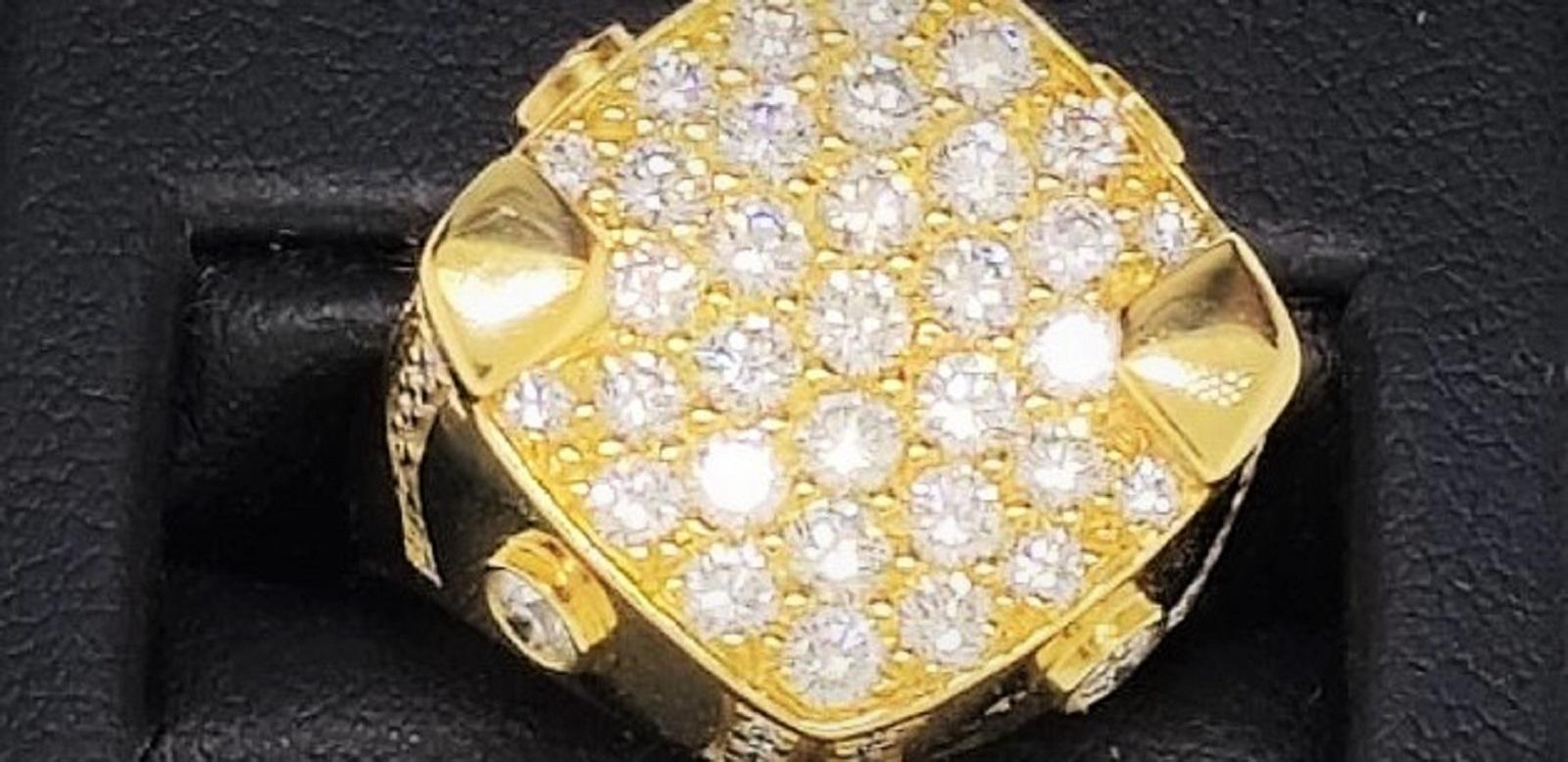 Women's 18 Karat Yellow Gold and Diamond Pendant For Sale