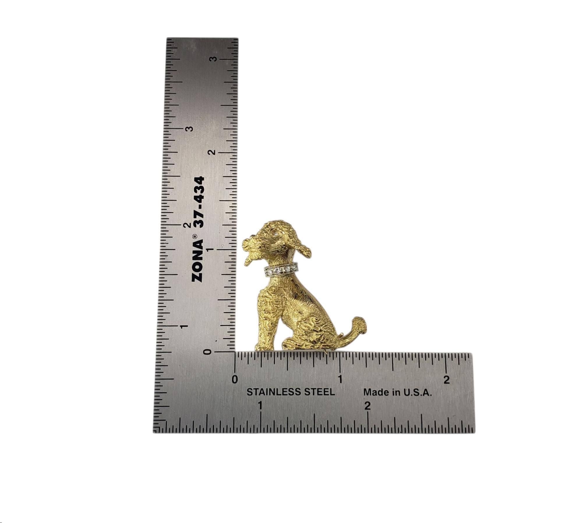 Spilla/spilla a forma di barboncino in oro giallo 18 carati e diamanti #21971 in vendita 1