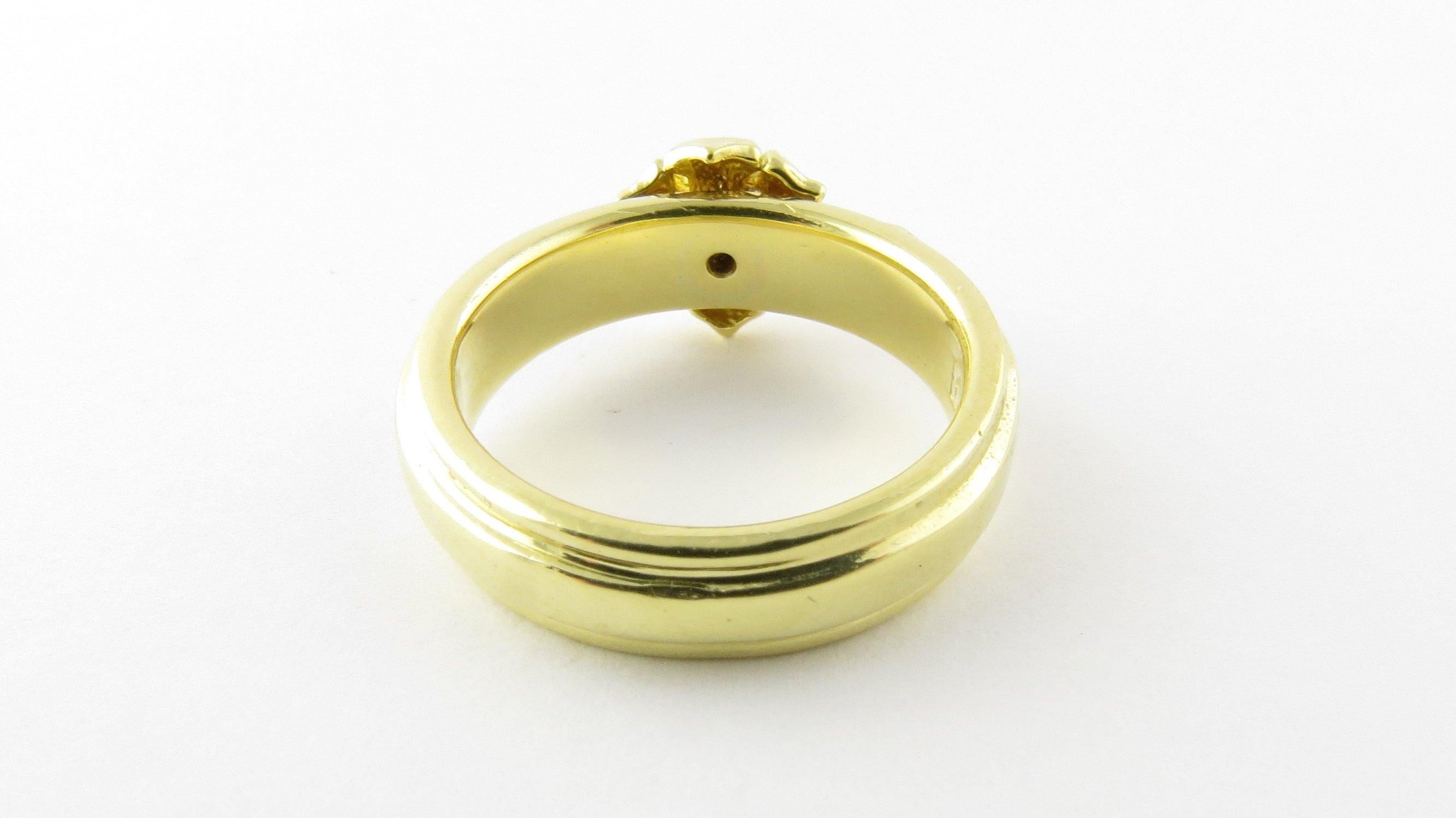 Round Cut 18 Karat Yellow Gold and Diamond Ring