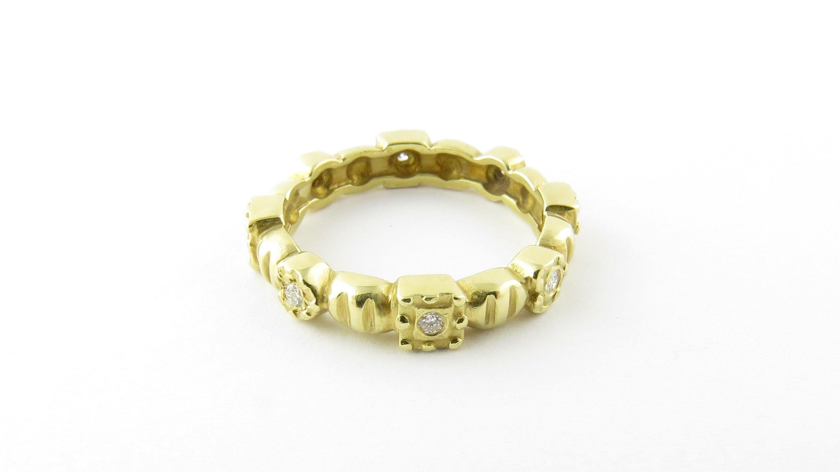 Round Cut 18 Karat Yellow Gold and Diamond Ring