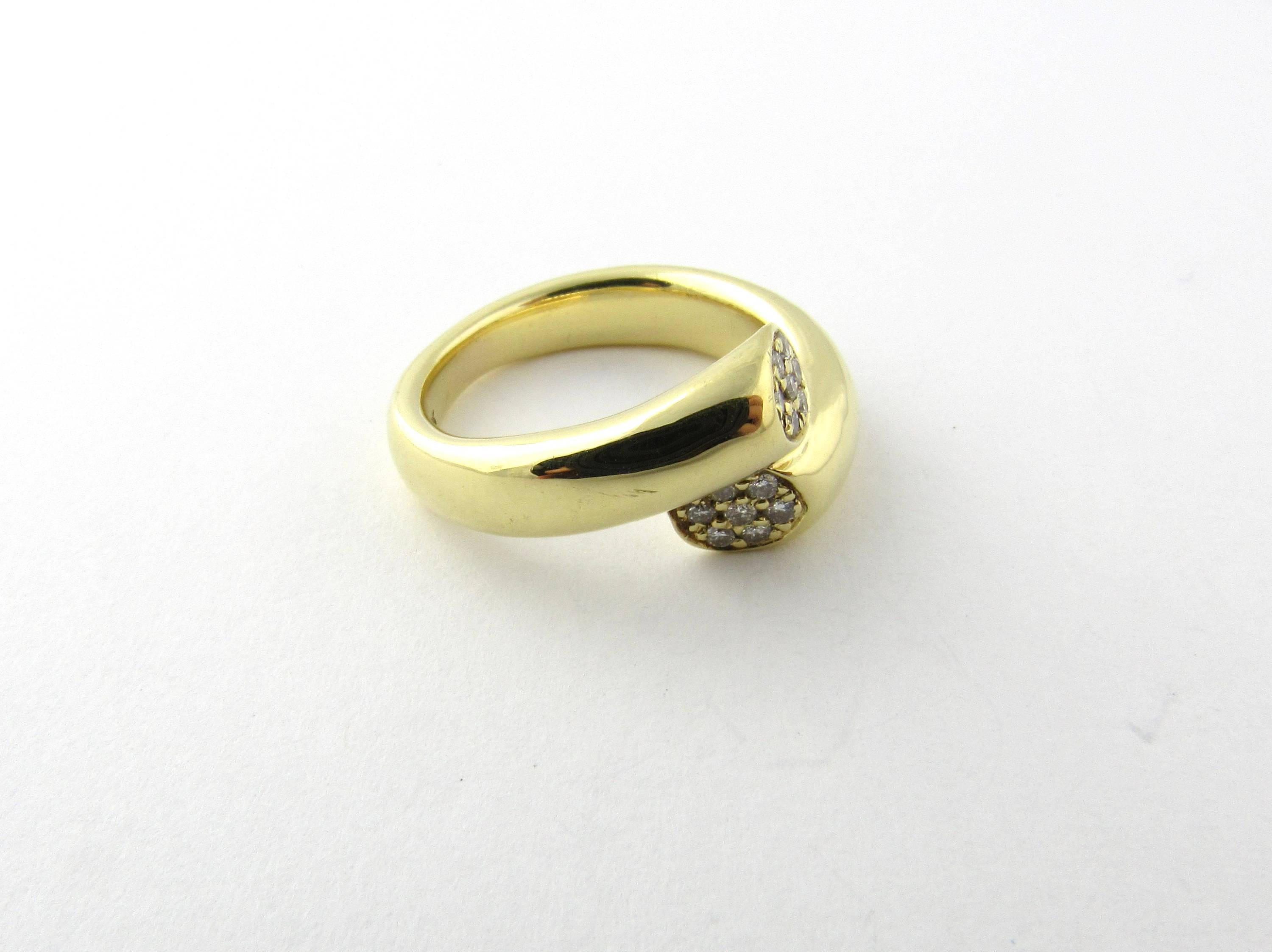 18 Karat Yellow Gold and Diamond Ring In Good Condition In Washington Depot, CT