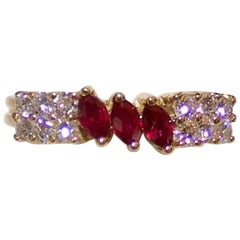 18 Karat Yellow Gold and Diamond Ring