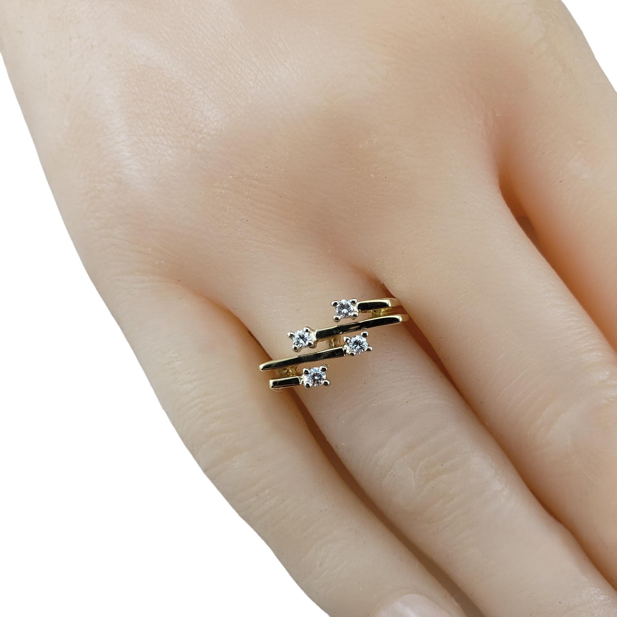 Bague en or jaune 18 carats et diamants taille 7 n°18111 en vente 3