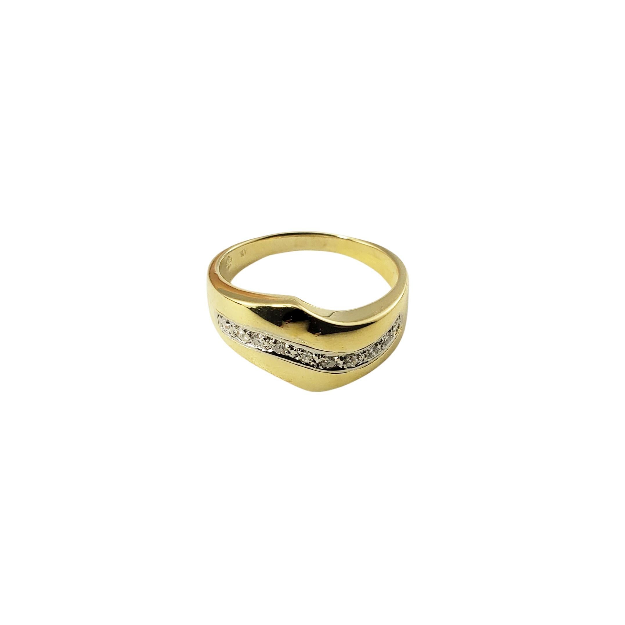 Single Cut 18 Karat Yellow Gold and Diamond Ring