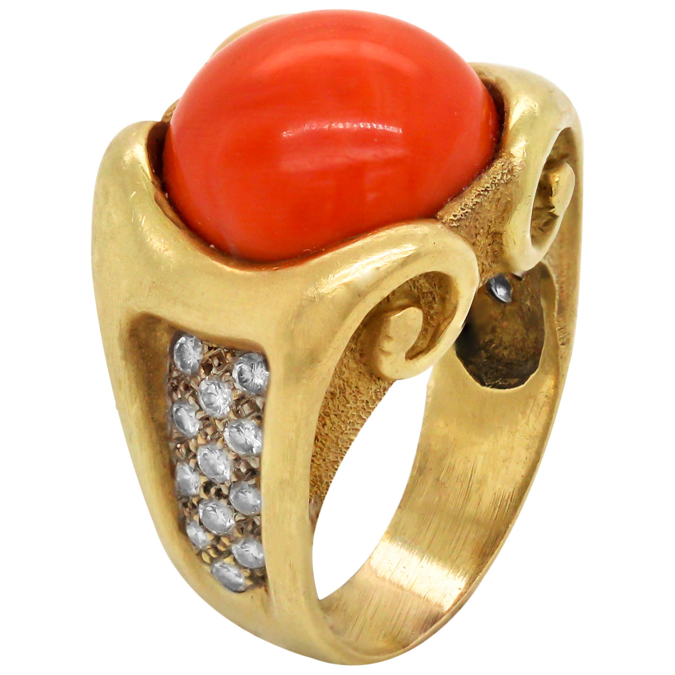 18 Karat Yellow Gold and Diamond Round Sardinian Coral Center Cocktail Ring For Sale