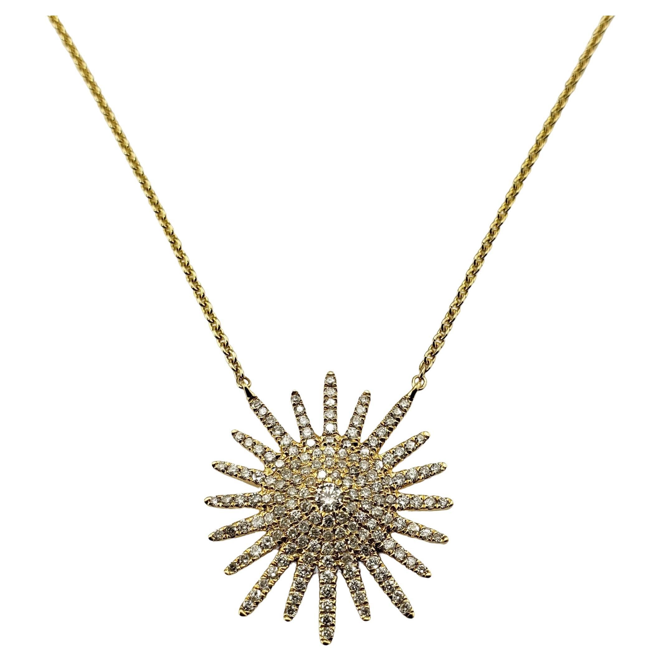 18 Karat Yellow Gold and Diamond Starburst Pendant Necklace For Sale