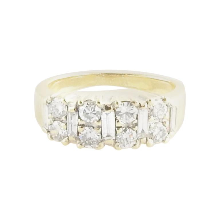 18 Karat Yellow Gold and Diamond Wedding Band For Sale at 1stDibs