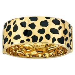 18 Karat Yellow Gold and Enamel "Leopard" Style Bangle Bracelet