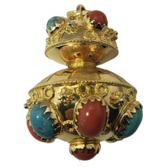 Vintage 18 Karat Yellow Gold and Gemstone Charm
