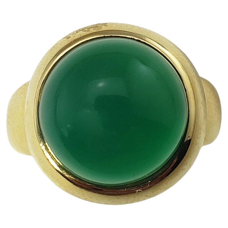 18 Karat Yellow Gold and Green Onyx Ring Size 6.5 #20933