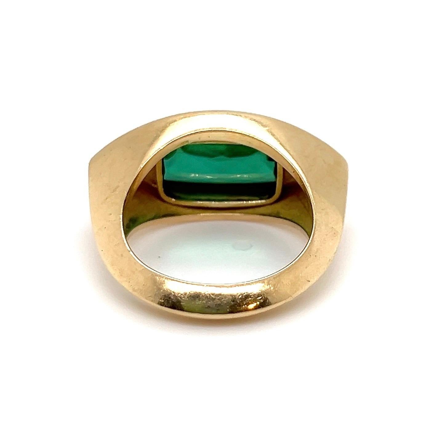 Cushion Cut 18 Karat Yellow Gold and Green Tourmaline Cocktail Ring
