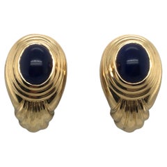 18 Karat Yellow Gold and Lapis Lazuli Jaipur Earrings by Boucheron